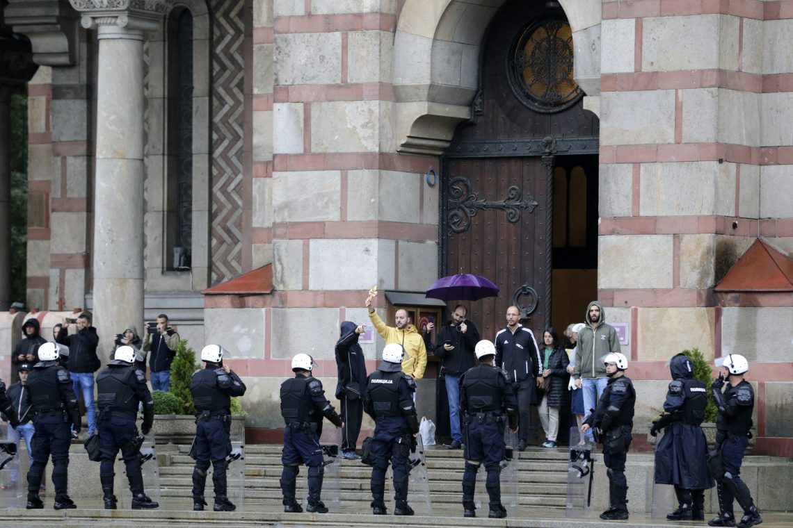 V Srbiji načrtujejo uvedbo zakona, ki predvideva videonadzor državljanov
