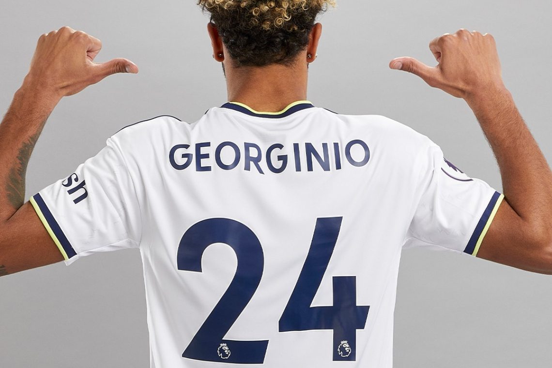 Leeds za rekordno vsoto pripeljal mladega francoskega napadalca