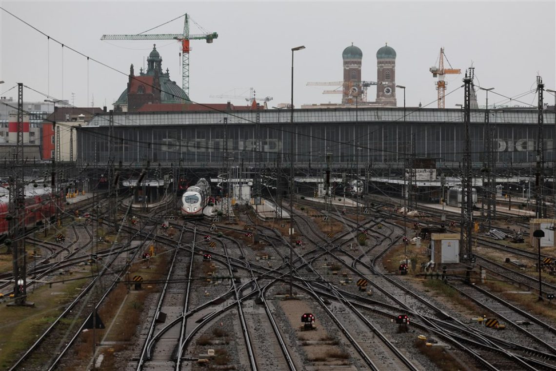 V Nemčiji stavka v prevozniškem sektorju, odpovedani tudi leti z brniškega letališča