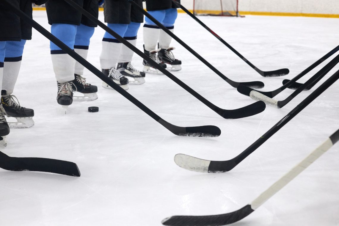 Vegas gladko v drugi krog končnice NHL