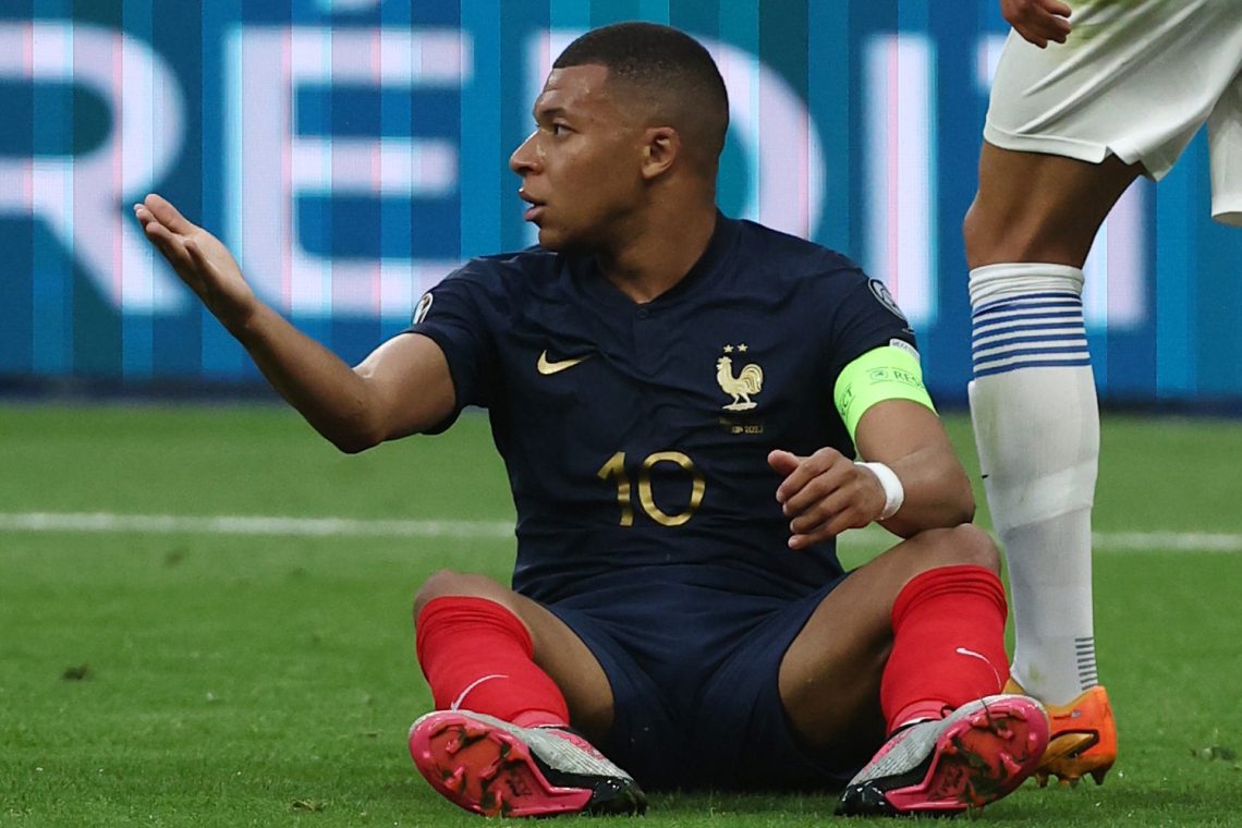 PSG brez Mbappeja na azijsko turnejo