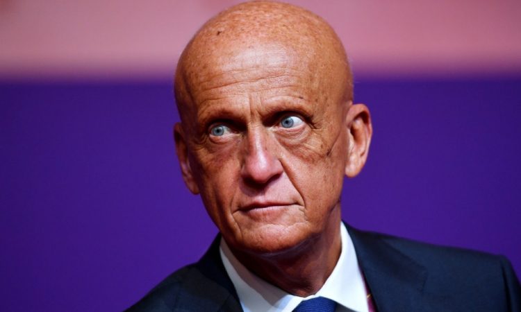 Marca na skupščini odbora Fife tudi začasne kazni 