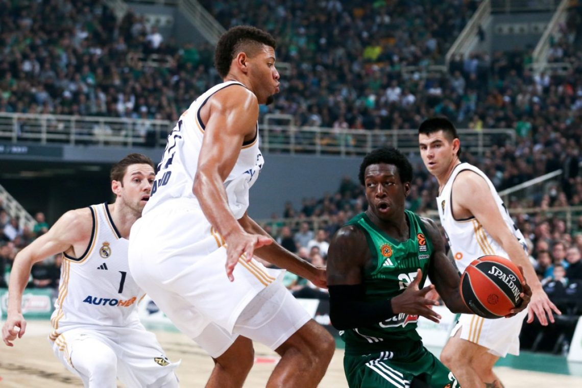 Real do 12. zmage, Alba brez Samarja poražena proti Anadolu Efesu