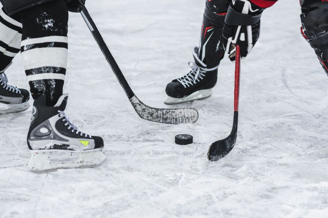 V ligi NHL zmagi za ekipi iz New Yorka