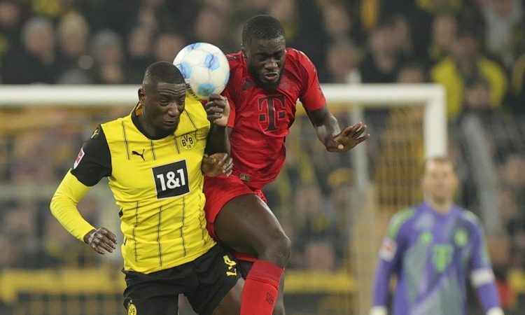 Bayern ob koncu klassikerja do točke v Dortmundu