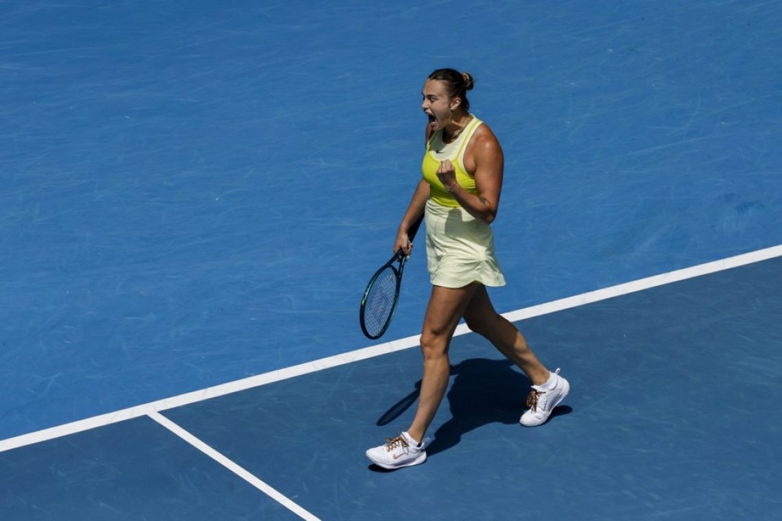 Sabalenka že v osmini finala, v igri tudi Alcaraz in Đoković