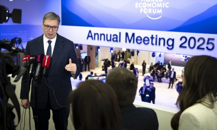 Vučić napovedal oblikovanje gibanja za prihodnost Srbije