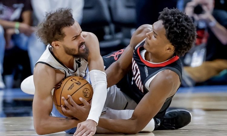 Young in Irving na tekmi zvezdnikov NBA zamenjala Antetokounmpa in Davisa