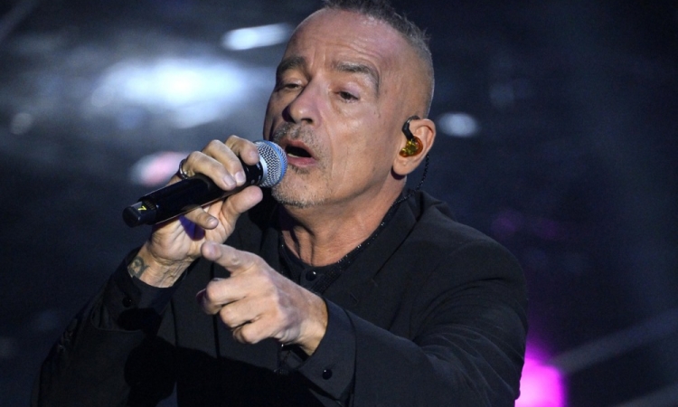 Eros Ramazzotti napovedal novo svetovno turnejo, tudi s postankom v Zagrebu