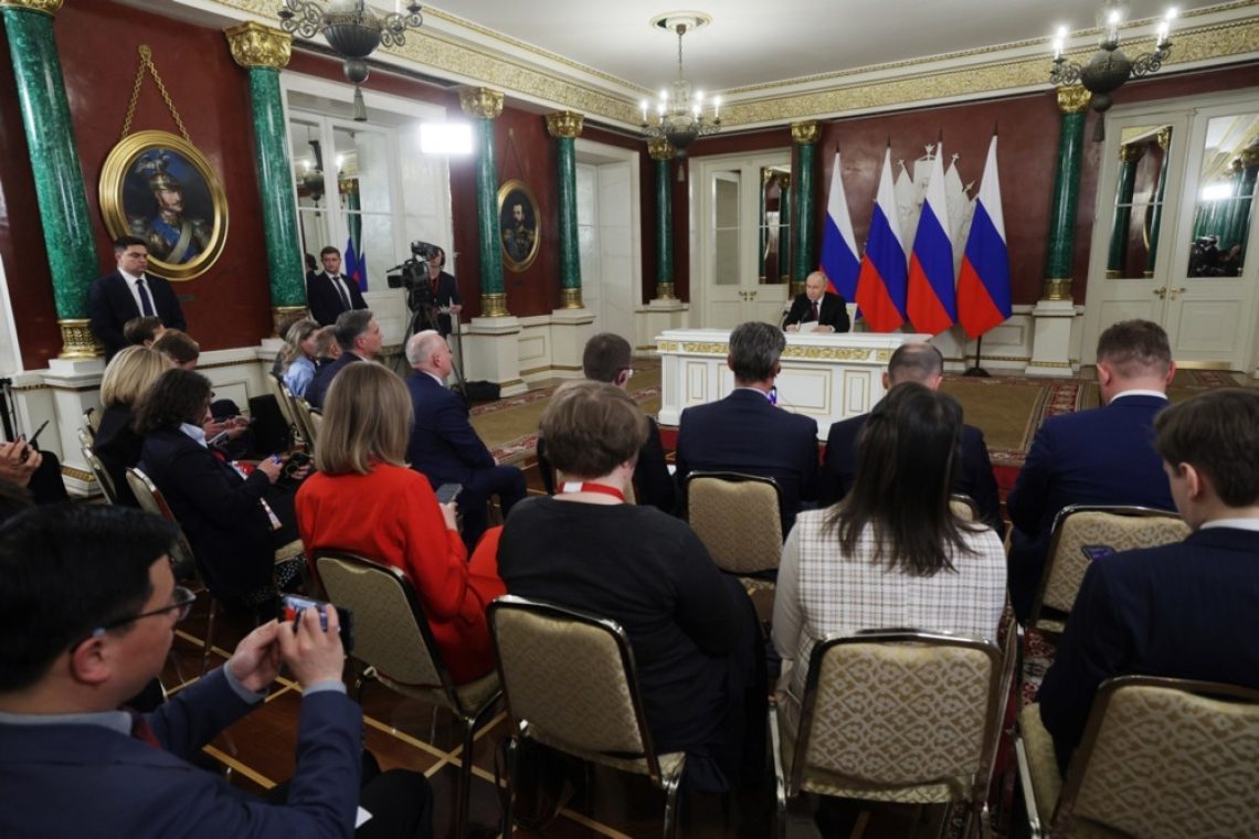 Putin predlaga neposredne pogovore z Ukrajino v Istanbulu
