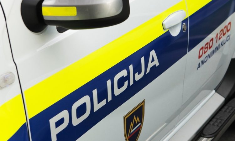 Vlomilca iz Romunije ujeli v Podčetrtku, dva še na begu