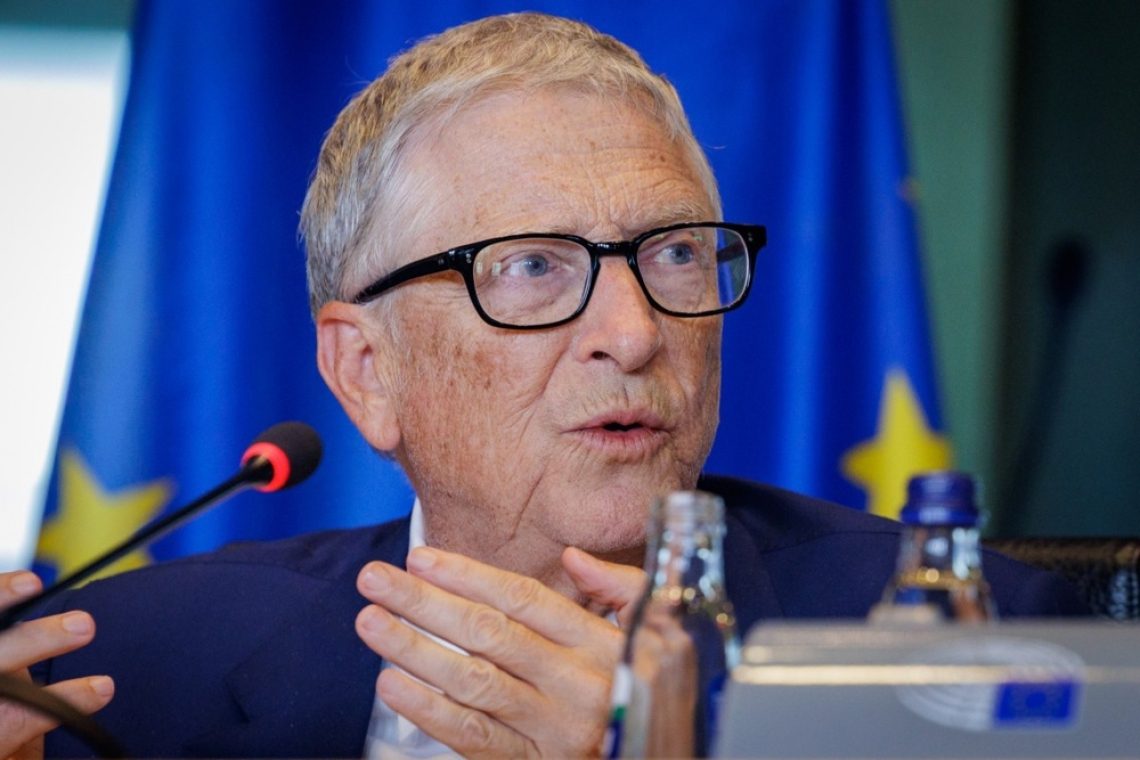 Bill Gates z "Tednom razmišljanja" ohranja jasnost in ustvarjalnost
