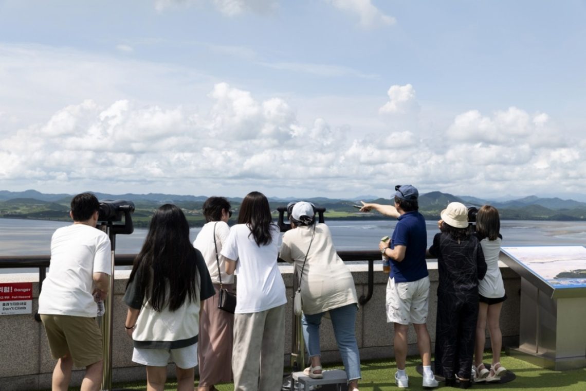 Južna Koreja ustavila vojaško radijsko oddajanje proti Severu