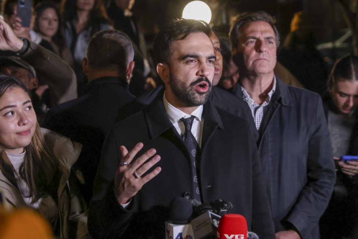 Trump ob morebitni zmagi Mamdanija New Yorku grozi z zmanjšanjem sredstev
