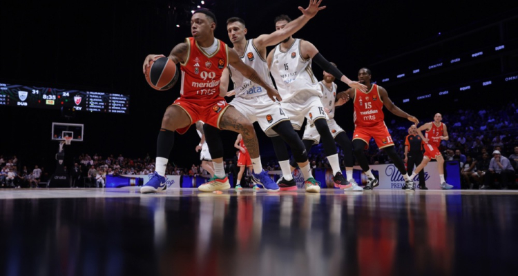 Košarkarji Dubaja premagali vodilno Crveno zvezdo