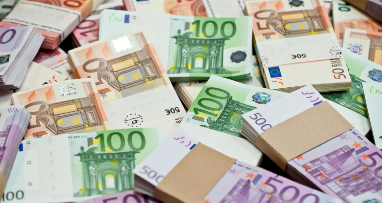 Na Goriškem za male projekte namenjenih skoraj 900.000 evrov