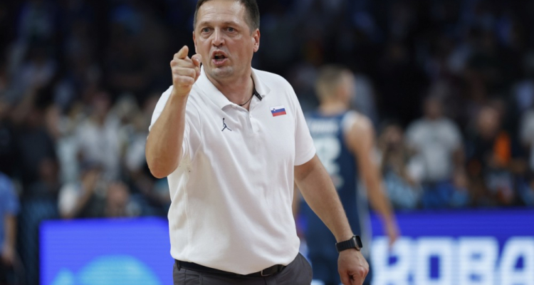 Aleksander Sekulić ostaja na čelu reprezentance do konca 2027