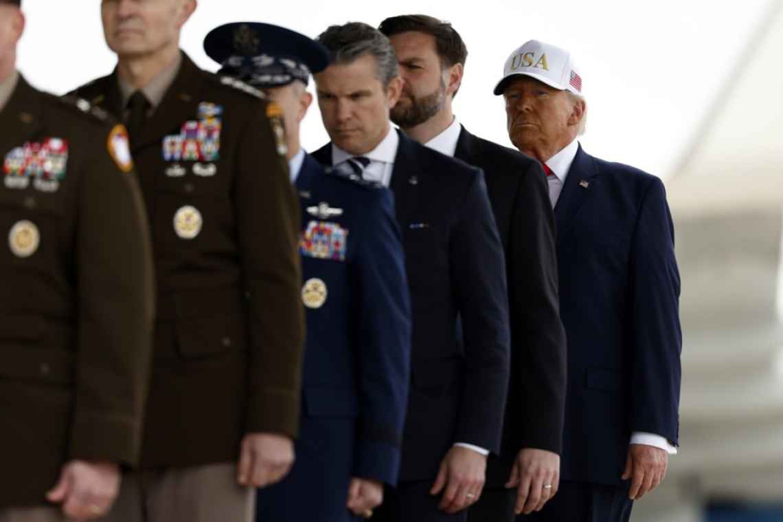 Trump razmišlja o napotitvi kopenskih sil v Iran zaradi urana