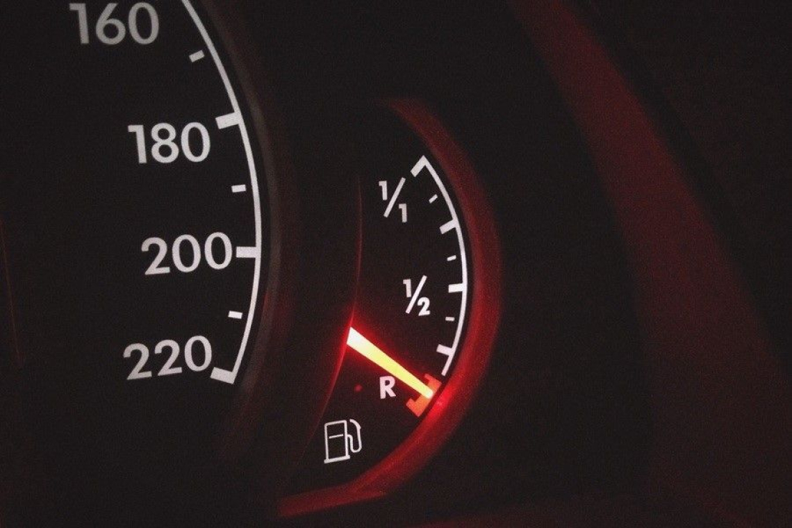 Cene goriv po Evropi hitro rastejo zaradi vojne na Bližnjem vzhodu